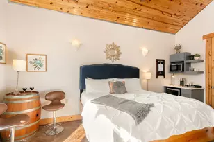 312 W Travis St, Fredericksburg, TX 78624 - Photo 21
