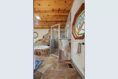 514 Knopp School Rd, Fredericksburg, TX 78624 - Photo 17