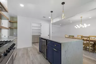 203 Frederick Rd, Fredericksburg, TX 78624 - Photo 11