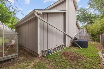 217 W Creek St, Fredericksburg, TX 78624 - Photo 33