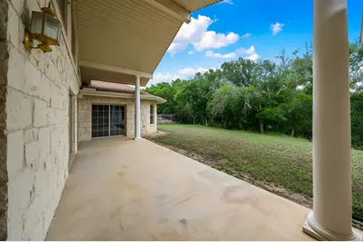 1019 Creek Run, Kerrville, TX 78028 - Photo 17
