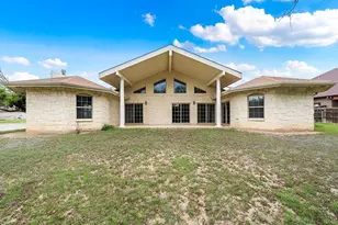 1019 Creek Run, Kerrville, TX 78028 - Photo 19