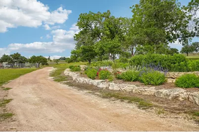 162 Flowering Sage Ln, Fredericksburg, TX 78624 - Photo 75