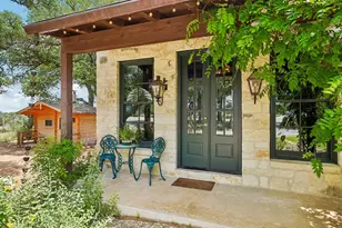 162 Flowering Sage Ln, Fredericksburg, TX 78624 - Photo 5