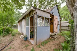 217 W Morse St, Fredericksburg, TX 78624 - Photo 31