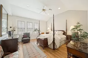 217 W Morse St, Fredericksburg, TX 78624 - Photo 11