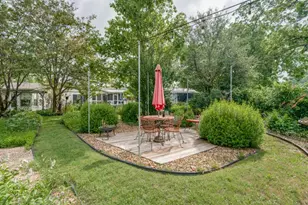 217 W Morse St, Fredericksburg, TX 78624 - Photo 29