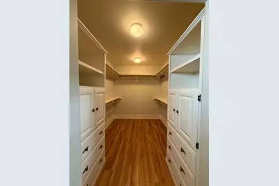 217 W Morse St, Fredericksburg, TX 78624 - Photo 17