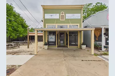 609 W Main St, Fredericksburg, TX 78624 - Photo 1
