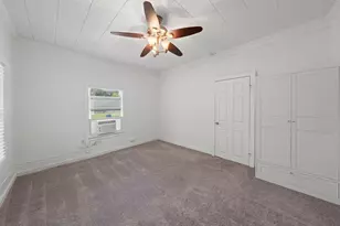 1421 Park St, Kerrville, TX 78028 - Photo 9