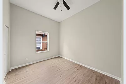 502 Ross St, Kerrville, TX 78028 - Photo 13