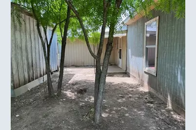 1803 S Pecan St, Brady, TX 76825 - Photo 23