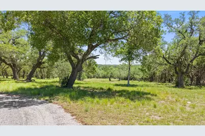 7855 Middle Creek Rd, Blanco, TX 78606 - Photo 47