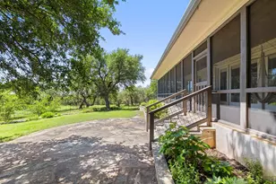 7855 Middle Creek Rd, Blanco, TX 78606 - Photo 37