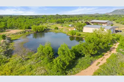6304 County Rd 110, Llano, TX 78643 - Photo 17