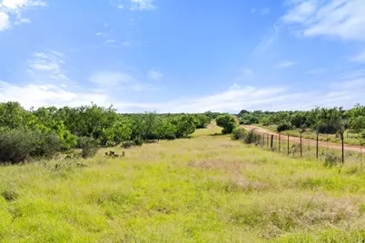 6304 County Rd 110, Llano, TX 78643 - Photo 27