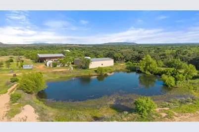 6304 County Rd 110, Llano, TX 78643 - Photo 11
