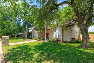 608 Tanya, Fredericksburg, TX 78624 - Photo 3