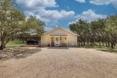 222 Spanish Oak Trail, Harper, TX 78631 - Photo 43