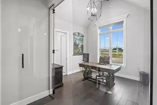 1051 N Cattlemans Xing Dr, Kerrville, TX 78028 - Photo 23