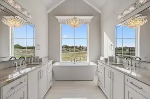 1051 N Cattlemans Xing Dr, Kerrville, TX 78028 - Photo 17