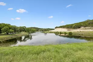 1051 N Cattlemans Xing Dr, Kerrville, TX 78028 - Photo 35