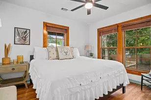 109 E College St, Fredericksburg, TX 78624 - Photo 9