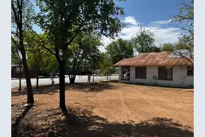 1103,1109,1111 S Ford St, Llano, TX 78643 - Photo 17