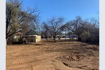 1103,1109,1111 S Ford St, Llano, TX 78643 - Photo 5
