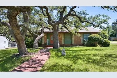 325 E Rainey, Mason, TX 76856 - Photo 1