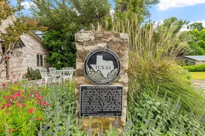 1251 Doebbler Rd, Fredericksburg, TX 78624 - Photo 3