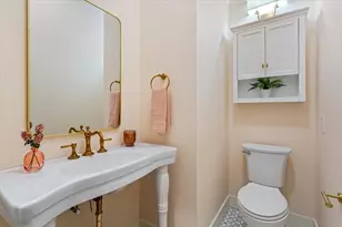 312 E College St, Fredericksburg, TX 78624 - Photo 33