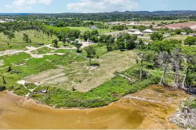5953 Hwy 27, Center Point, TX 78010 - Photo 19