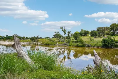 5953 Hwy 27, Center Point, TX 78010 - Photo 9