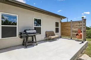 118 Red Tail Cove, Spring Branch, TX 78070 - Photo 23