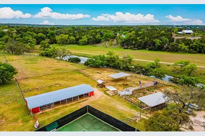 113 Indian Bluff Dr, Kerrville, TX 78028 - Photo 37