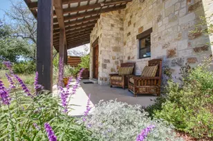 382 Breezy Hills Dr, Fredericksburg, TX 78624 - Photo 7