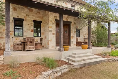 382 Breezy Hills Dr, Fredericksburg, TX 78624 - Photo 9