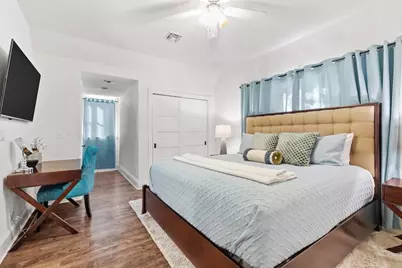 419 E Travis St, Fredericksburg, TX 78624 - Photo 31