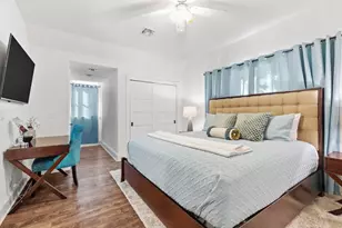 419 E Travis St, Fredericksburg, TX 78624 - Photo 31