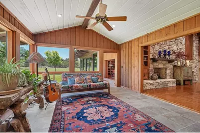 722 W Lacey Oak Pkwy, Harper, TX 78631 - Photo 35