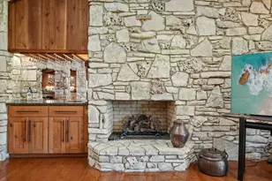 722 W Lacey Oak Pkwy, Kerrville, TX 78028 - Photo 11