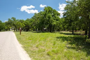 1 Baj Ln, Fredericksburg, TX 78624 - Photo 1