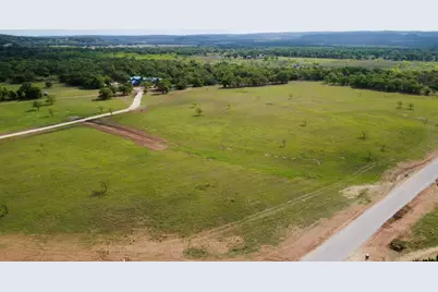 5 Baj Ln, Fredericksburg, TX 78624 - Photo 3