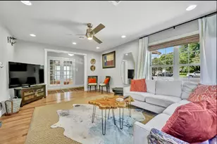 516 W Austin St, Fredericksburg, TX 78624 - Photo 3