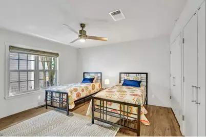 516 W Austin St, Fredericksburg, TX 78624 - Photo 17