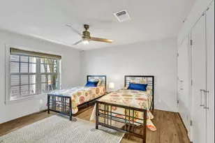 516 W Austin St, Fredericksburg, TX 78624 - Photo 17