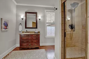 709 W Travis St, Fredericksburg, TX 78624 - Photo 17