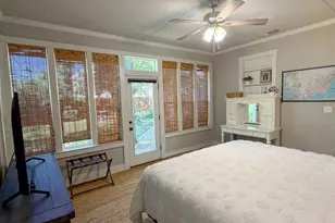 709 W Travis St, Fredericksburg, TX 78624 - Photo 25