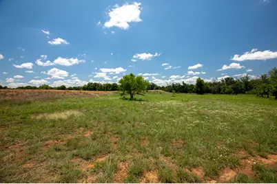 9 Baj Ln, Fredericksburg, TX 78624 - Photo 3